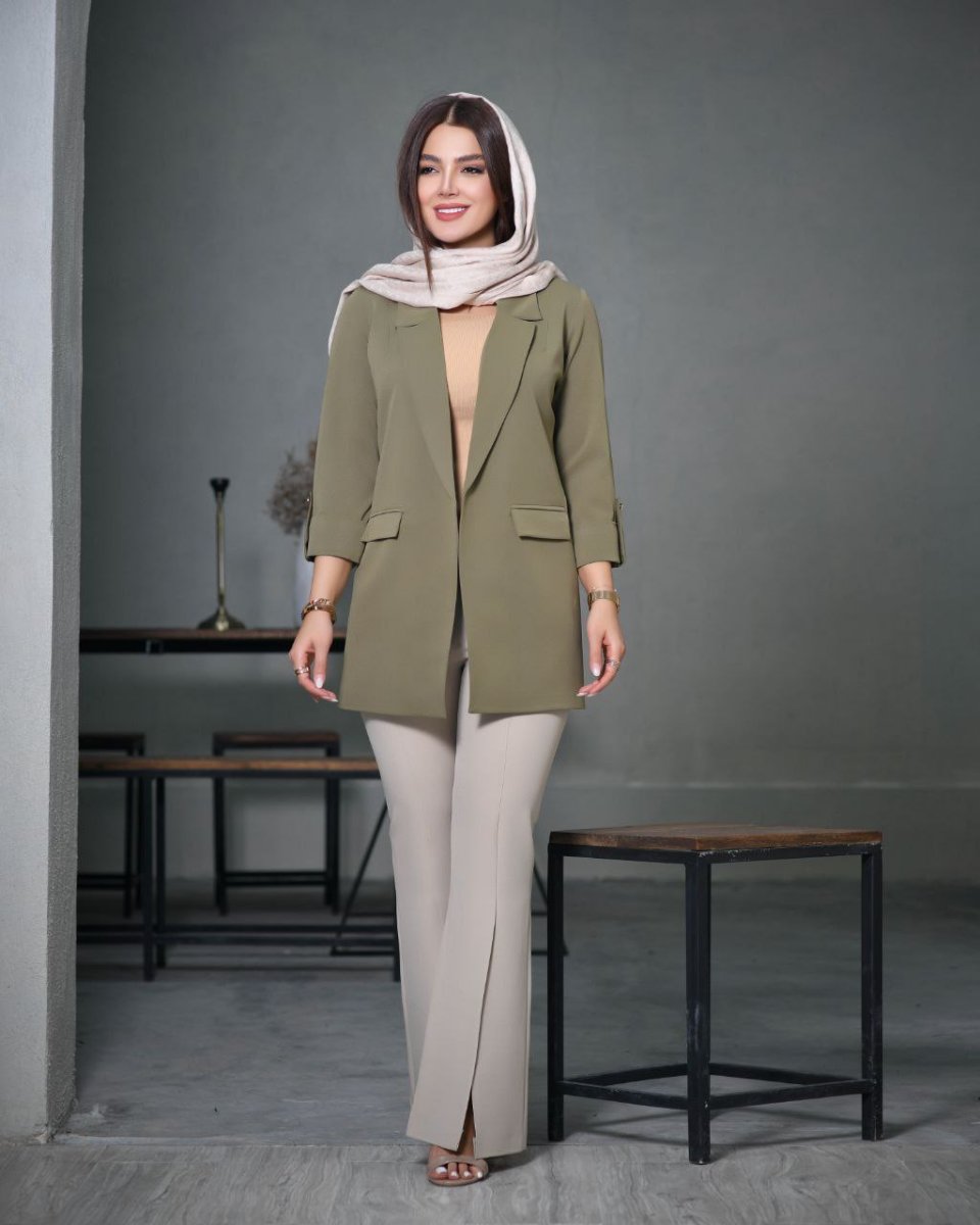 تصویر  کت زنانه کرپ بوگاتی