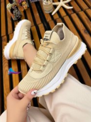 تصویر  کفش کتونی اسپرت