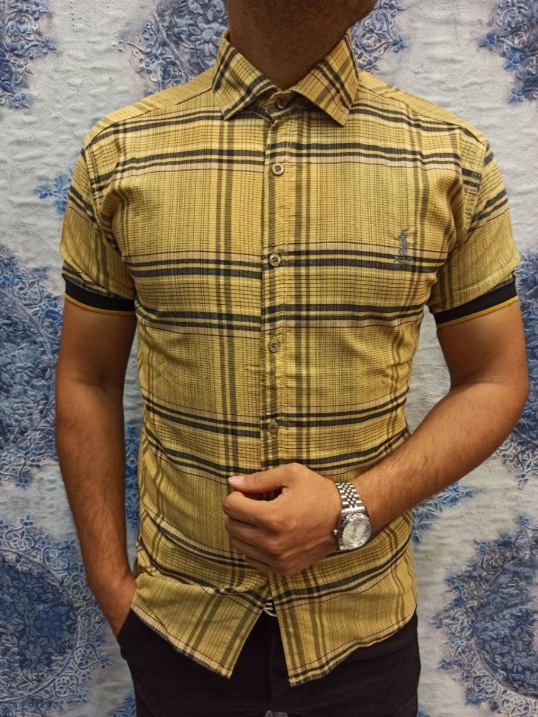 تصویر  پیراهن مردانه چهارخونه استین کوتاه  ۲