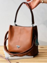 تصویر  کیف سانموریس سگگ مثلثی زنانه