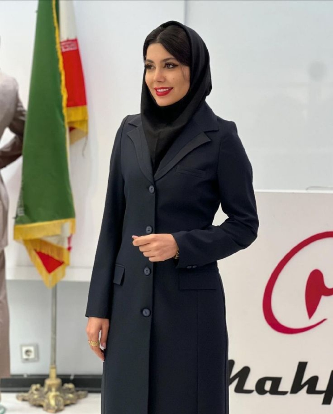 تصویر  ست مانتو شلوار اداری دلربا