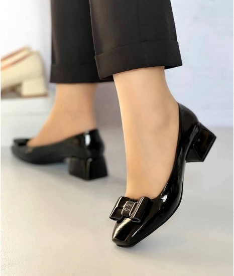 تصویر  کفش زنانه مجلسی مدل max