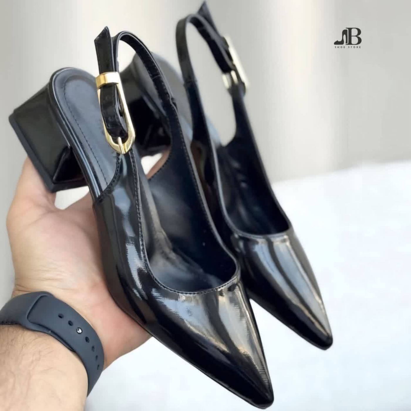 تصویر  کفش کلاسیک پشت باز زنانه