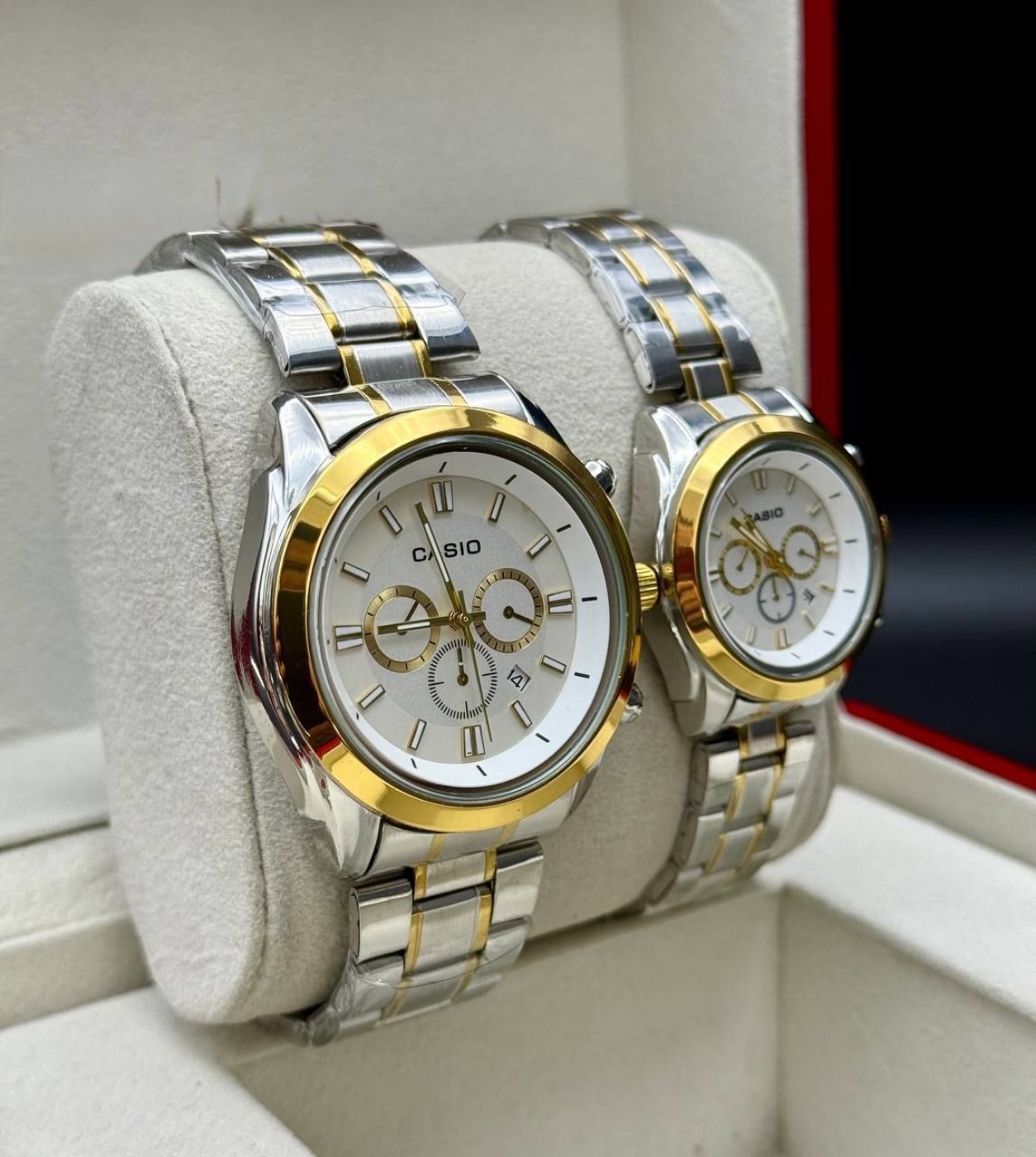 تصویر  ساعت زنانه و مردانه کاسیو بند استیل دو رنگ با صفحه سفید