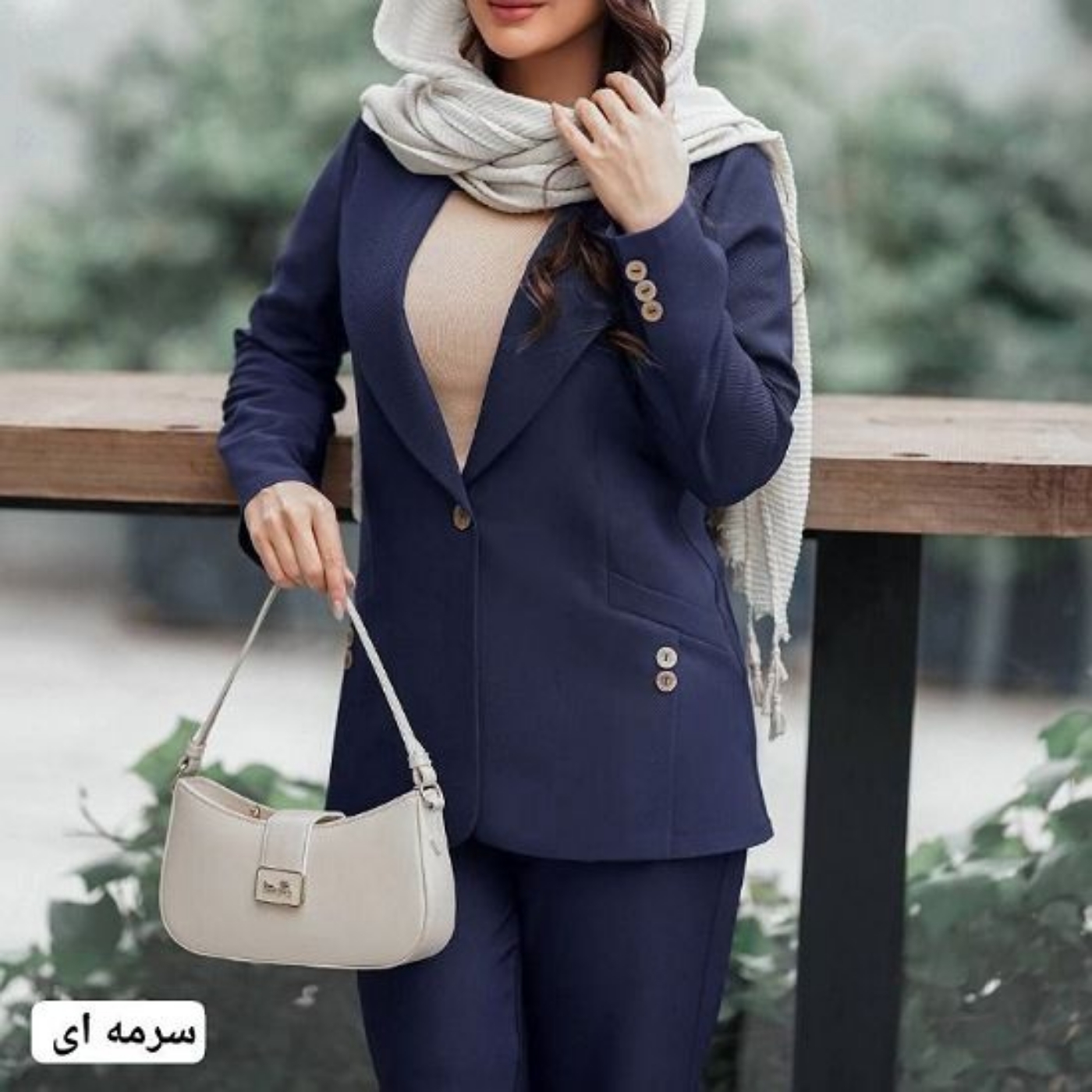 تصویر  کت و شلوار زنانه مازراتی دریا