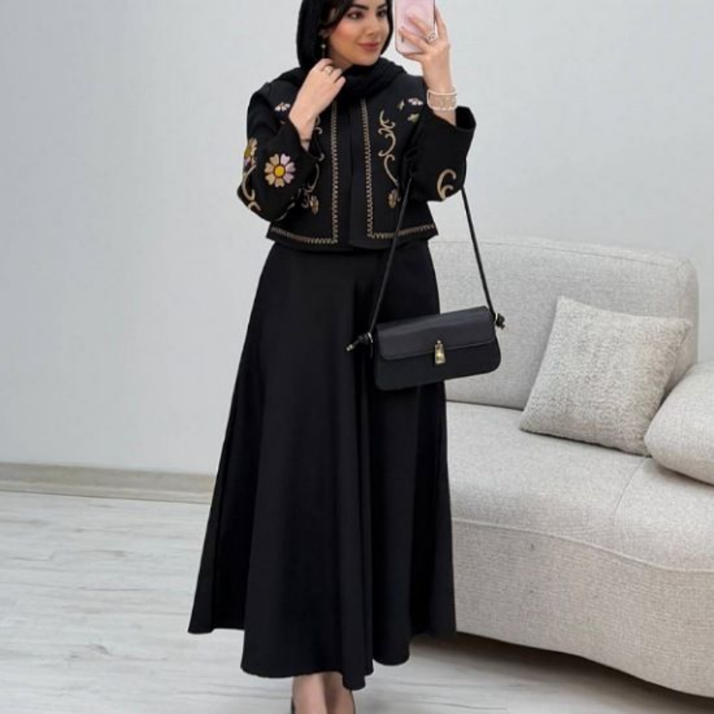 تصویر  کت دامن گلدوزی بهار