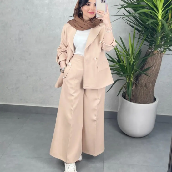 تصویر  کت و شلوار زنانه مازراتی گیتی
