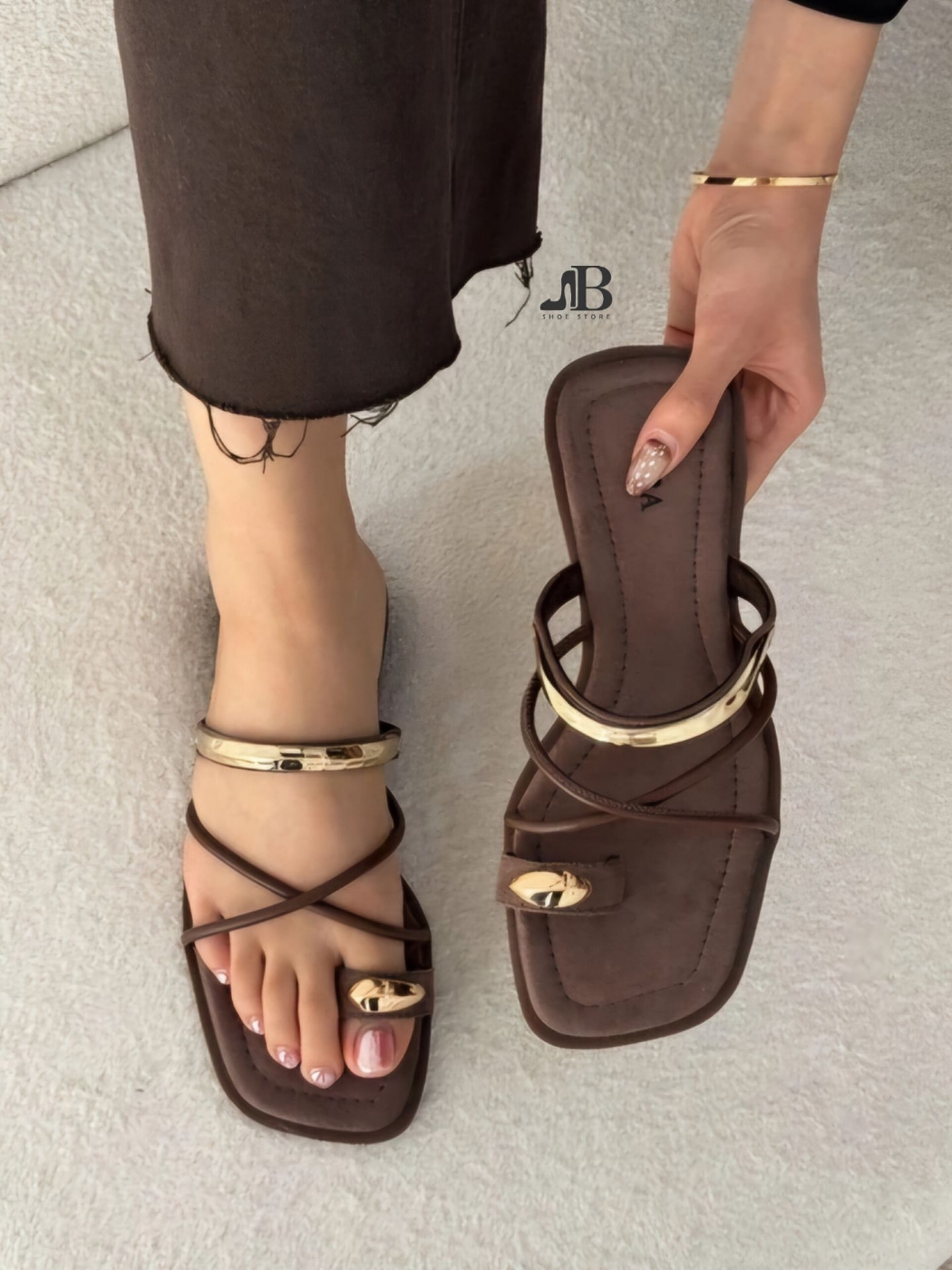 تصویر  کفش صندل زنانه زارا انگشتی مدل طلا
