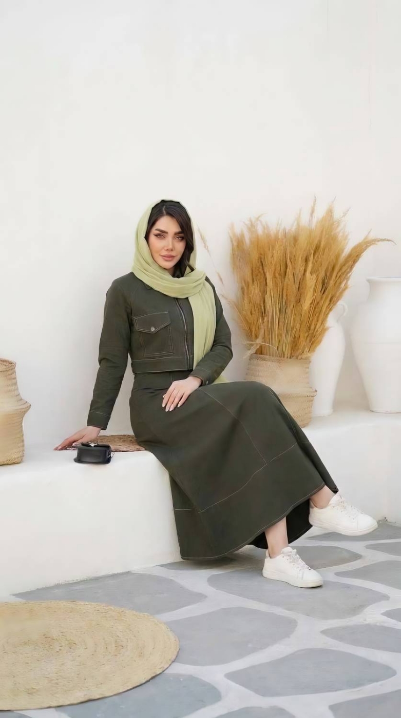 تصویر  کراپ و دامن چهار فصل روناک