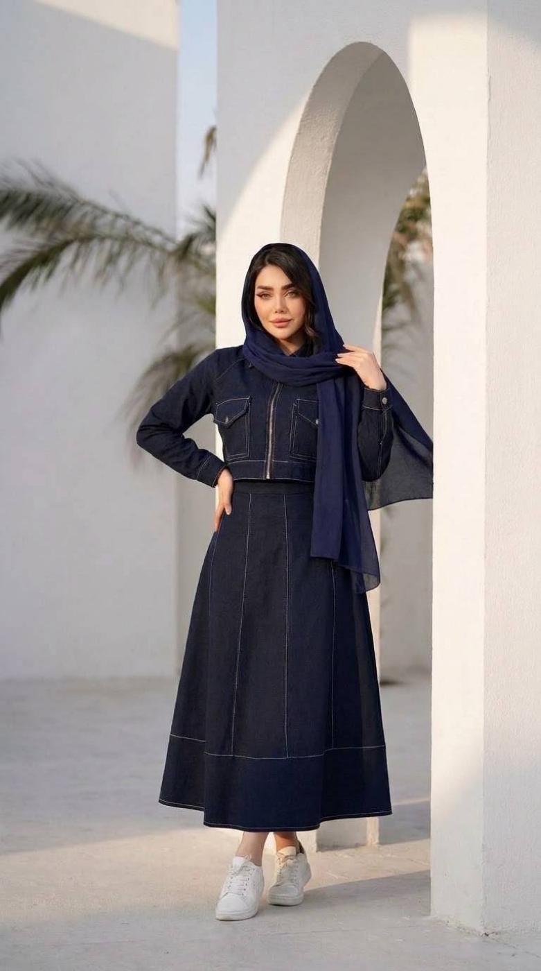 تصویر  کراپ و دامن چهار فصل روناک